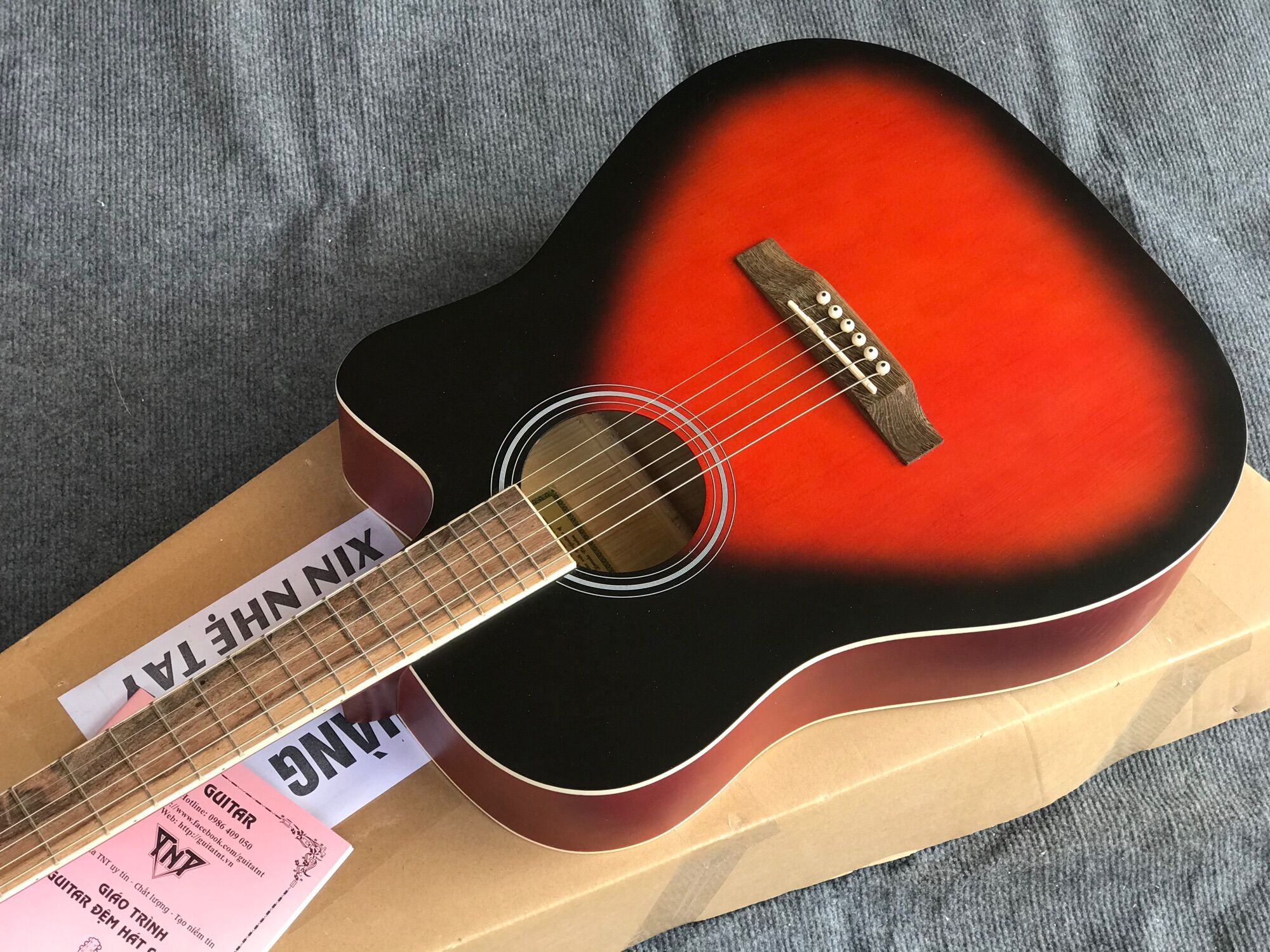 Đàn guitar yamaha fx 100