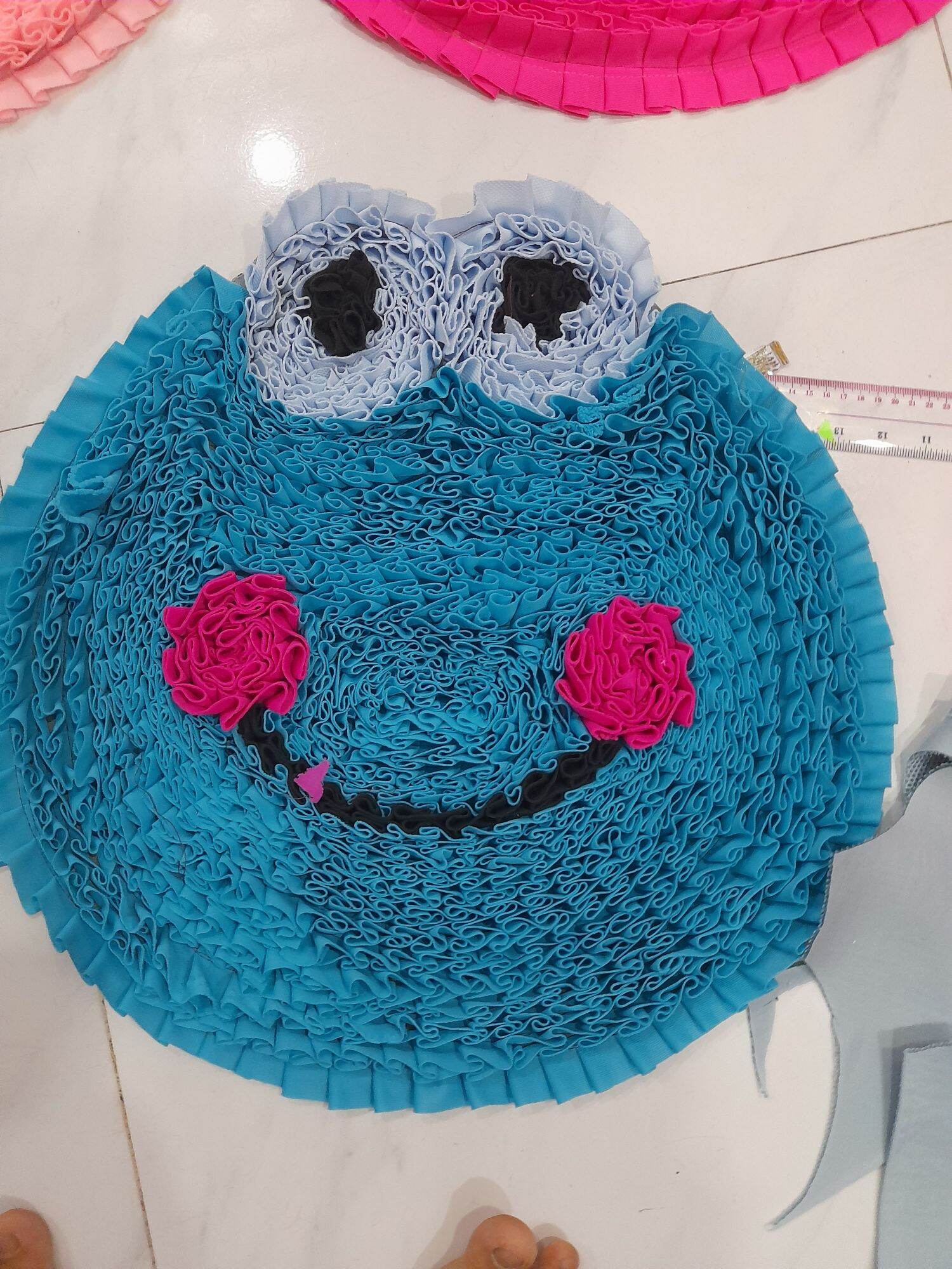 thảm hoa  hình  ếch. mềm mại. kích thước 55cm