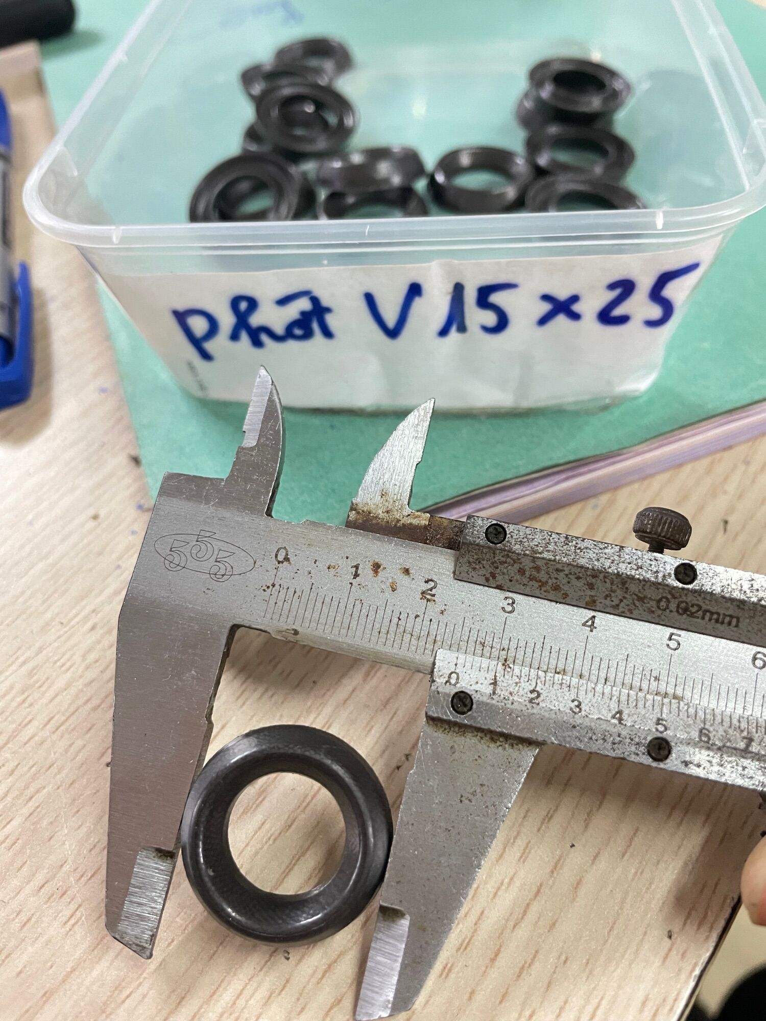 Phớt V 15x25 (1Cái)