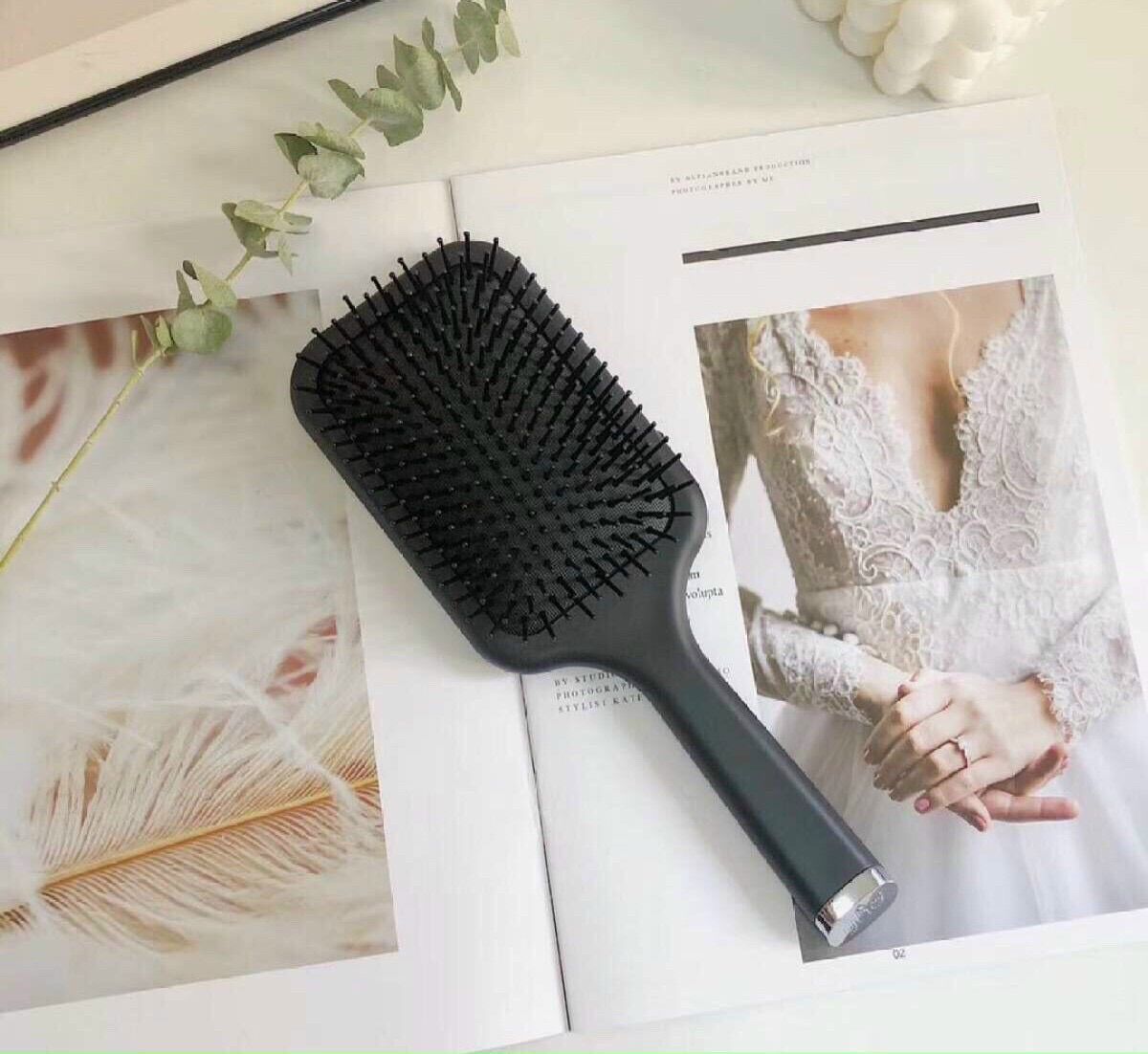 [HCM]LƯỢC CHẢI TÓC GỠ RỐI VÀ GIẢM RỤNG TÓC