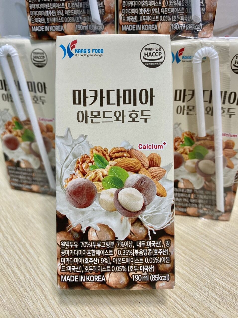 Sữa hạt macca hạnh nhân óc chó Hàn Quốc thùng 16 hộp