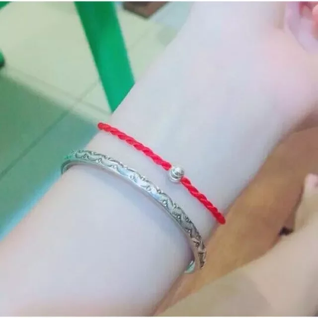 [HCM]Cặp vòng đôi tình yêu chỉ đỏ mic bi bạc