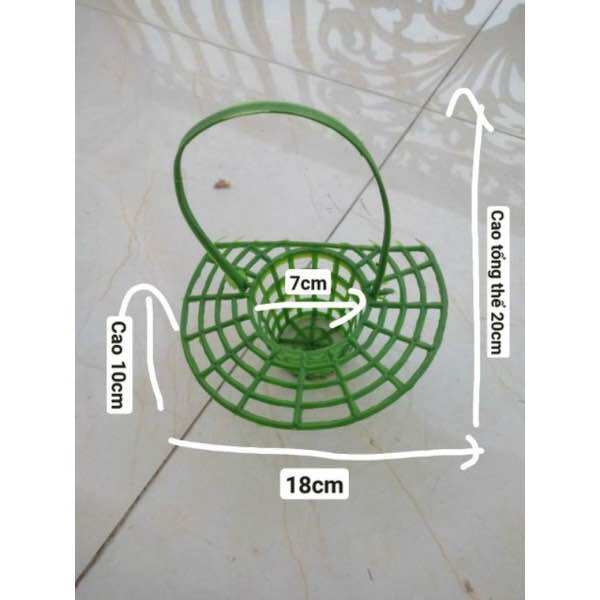 Giỏ mây treo tường, cắm rủ hoa trang trí