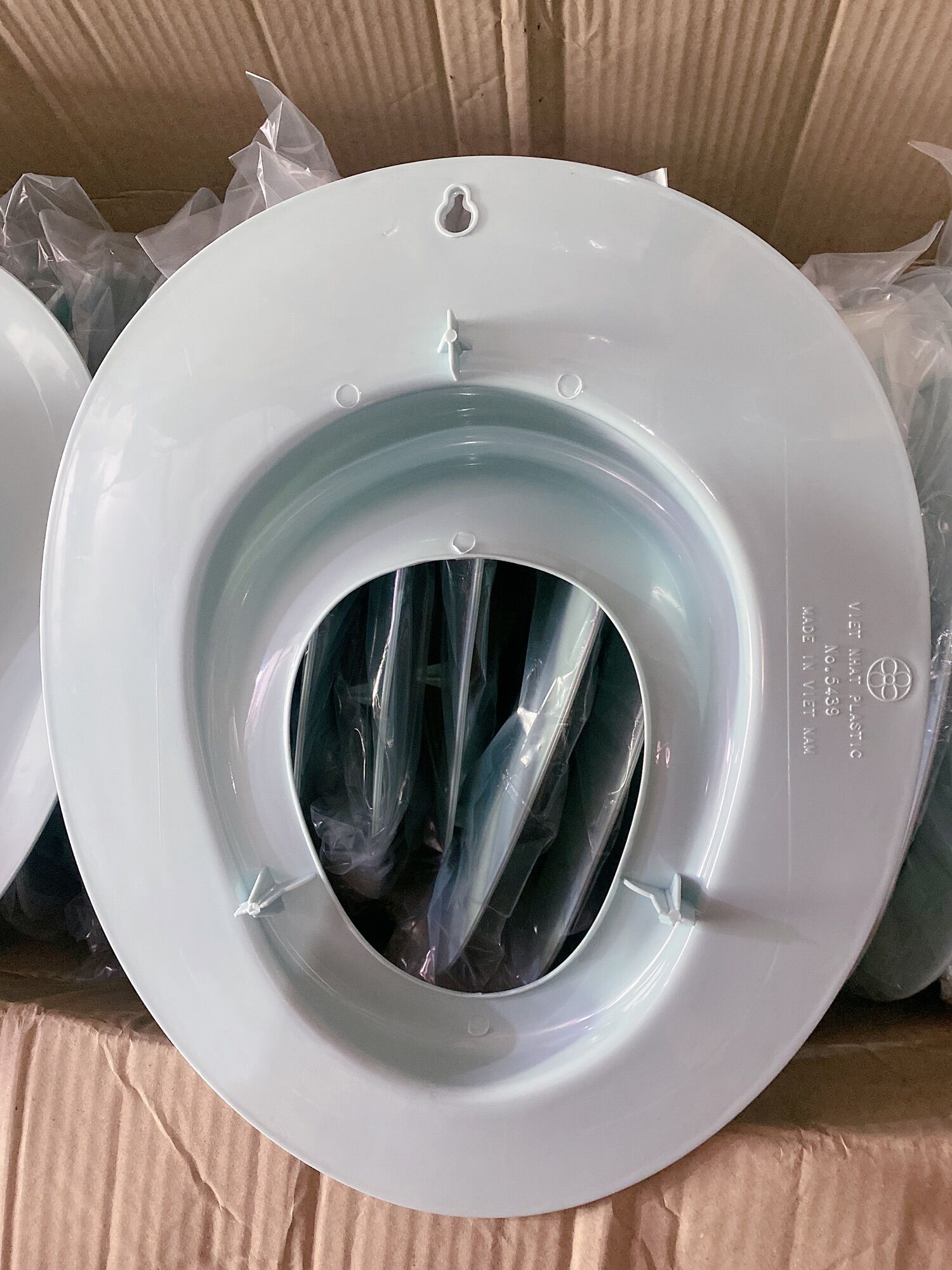 Bệ lót bồn cầu Việt Nhật cho bé