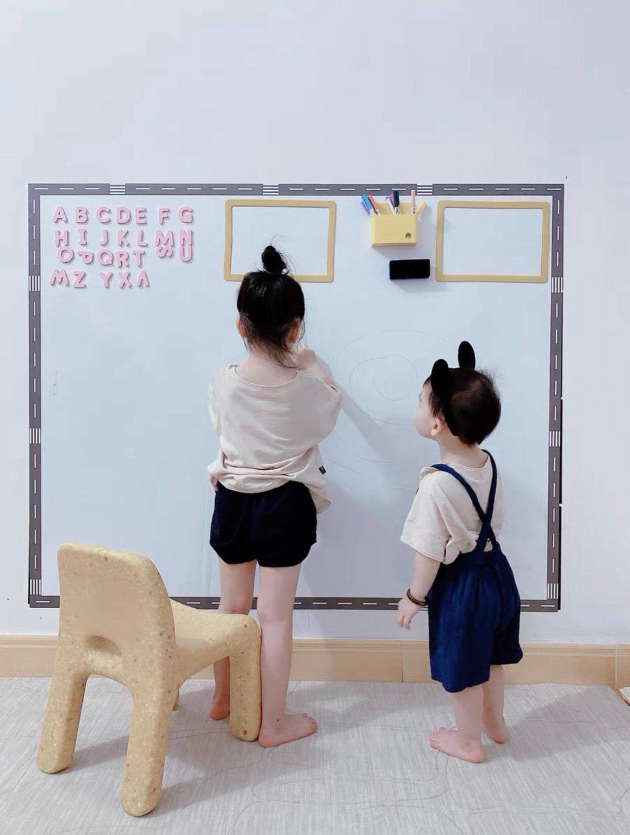 Bảng từ dán tường đa di năng có từ tính