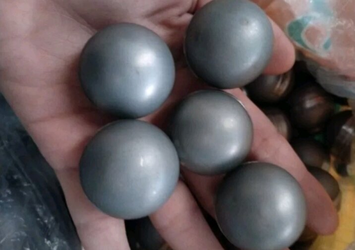 Quả bóng bi sắt tròn phi 20 30 40 50 60 76 .90. 100. 114.120..150. đủ size. phụ kiện cửa cổng. sắt mỹ nghệ