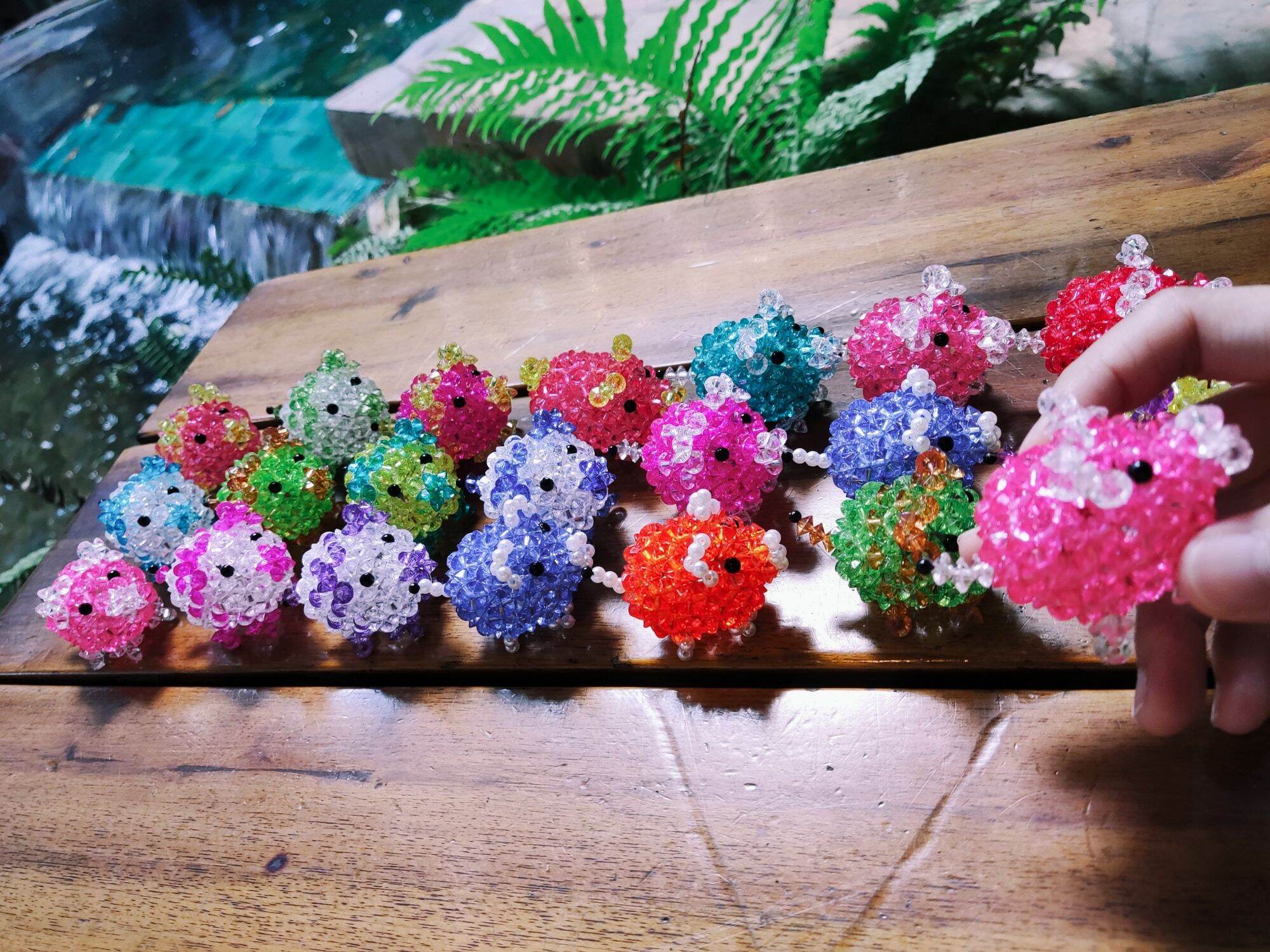 Móc khóa tuổi Hợi kết cườm Handmade