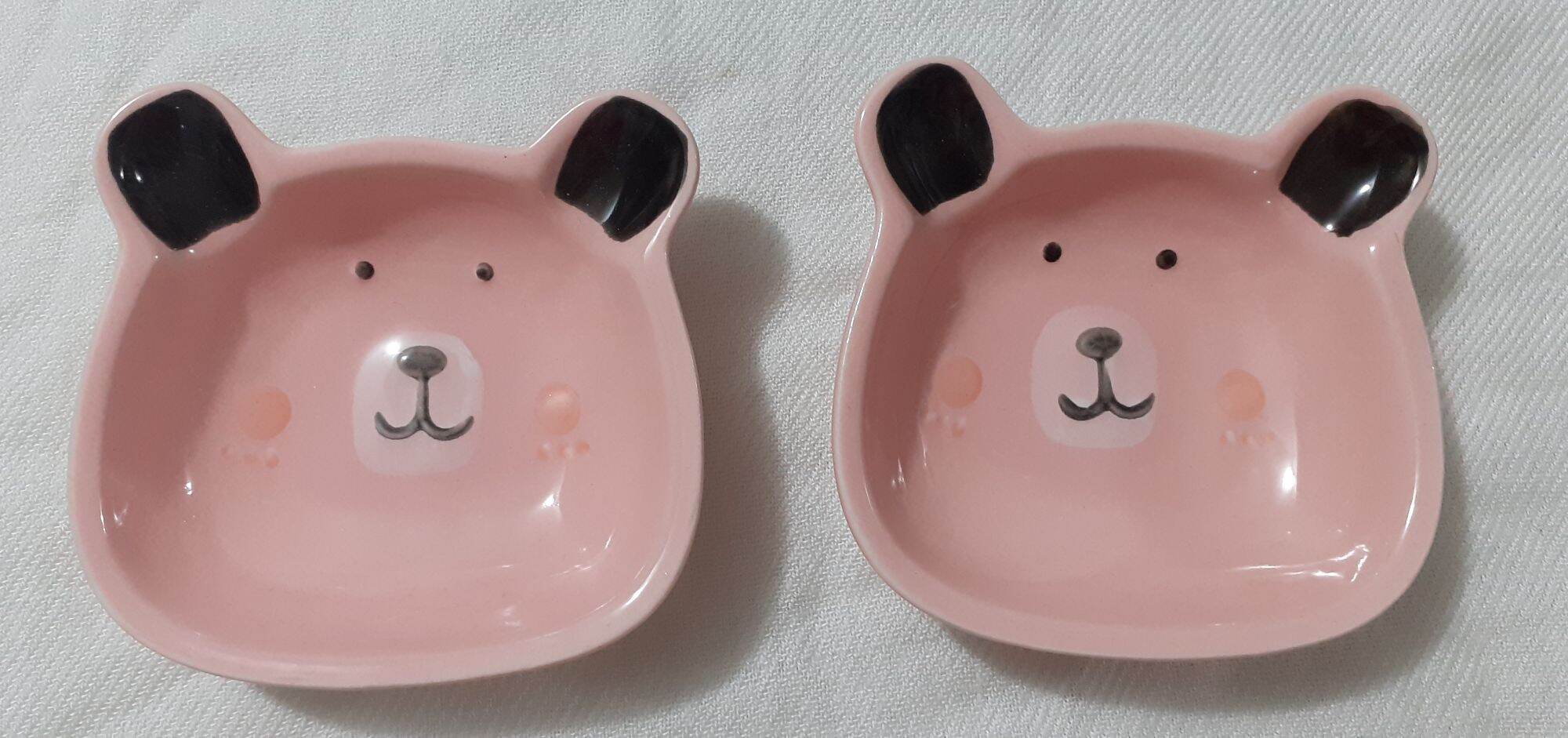 Đĩa gốm sứ hình gấu hồng 10cm x 9cm