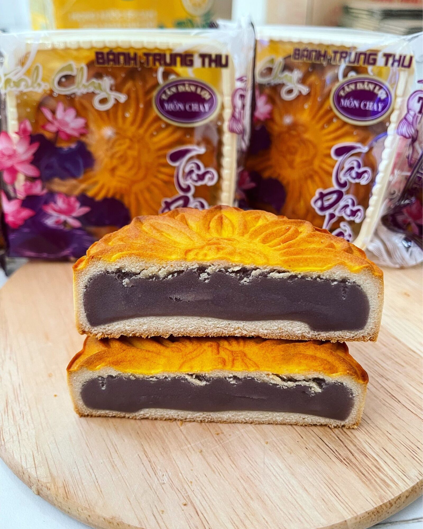 ( Khoai Môn Chay ) BÁNH TRUNG THU TÂN DÂN LỢI 200g