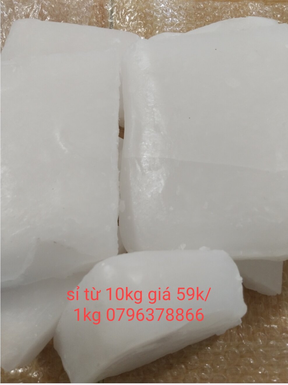 1 kg Sáp cứng dùng làm đèn cầy,nến.