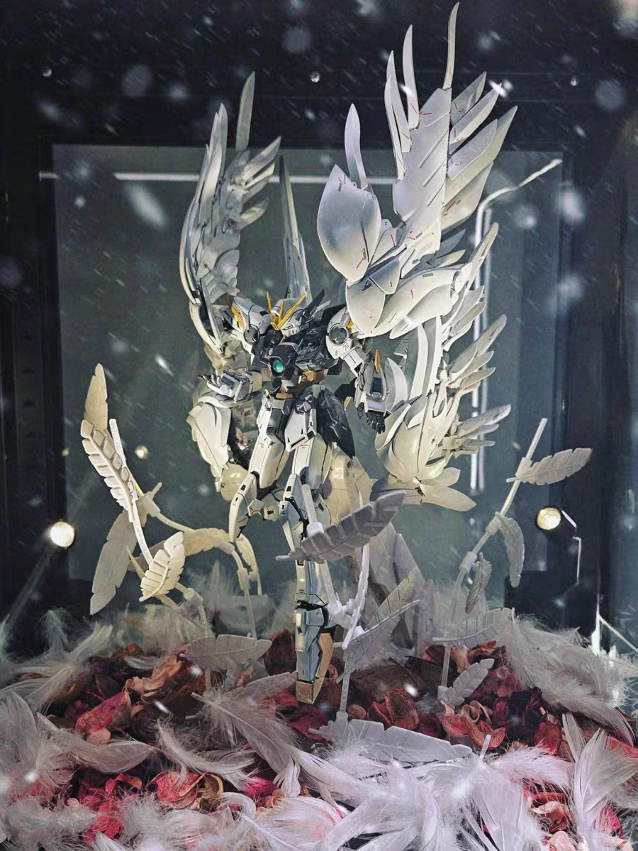 MG Freedom Assaulter Assembly Model Kit High Detail Plastic Model Kit for Ages 8 And up Warship Model Kit