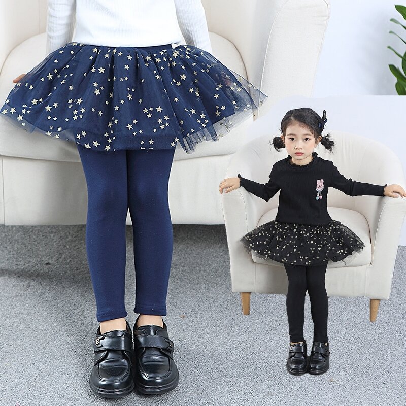 Quần mặc trong bé gái quần váy xuân thu váy giả hai chiếc 2022 cotton cho bé váy ngắn cho bé gái mặc ngoài mẫu mới mùa xuân