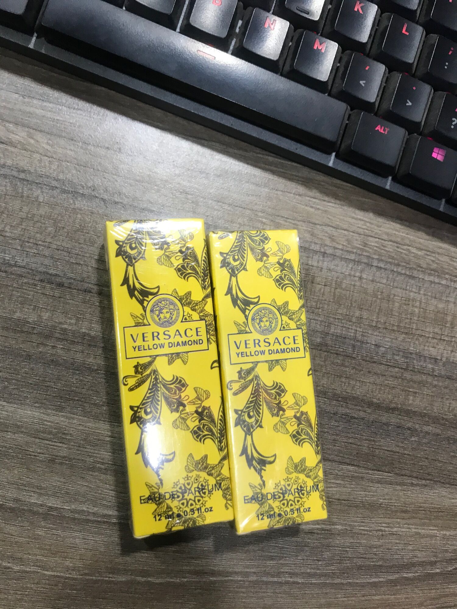 [HCM]Tinh Dầu Thơm Hparfum Versace Yellow ( 12Ml)