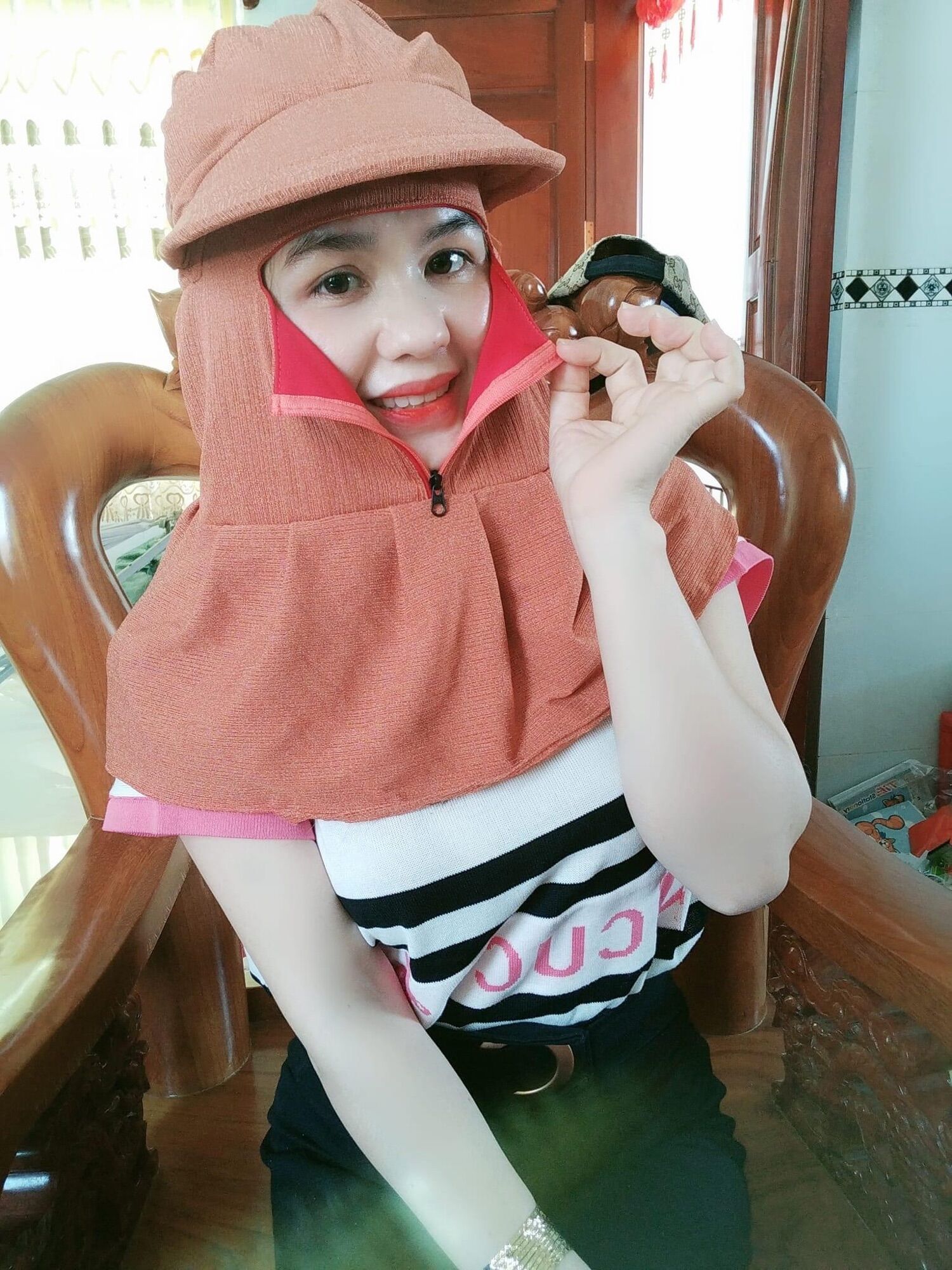 Nón khẩu trang dây kéo ( chọn ngẫu nhiên )