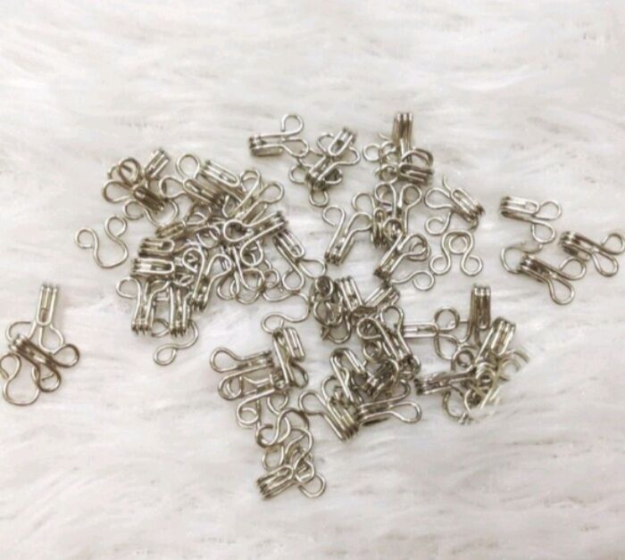 10 bộ móc áo dài các màu trắng đen