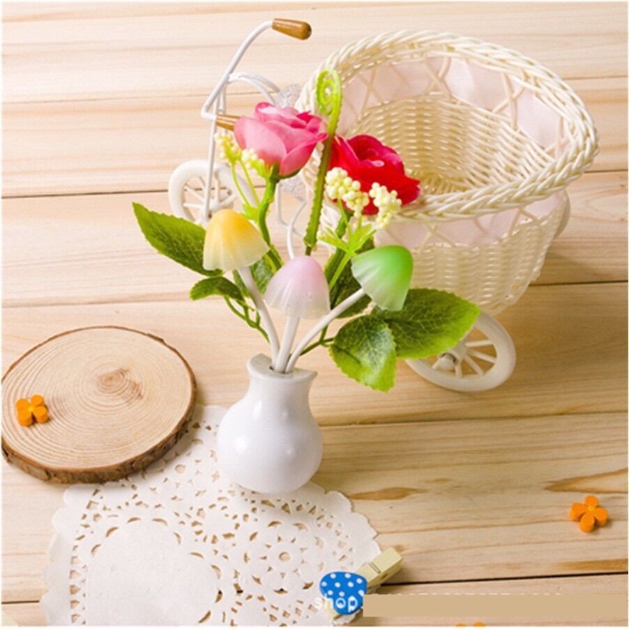 đèn ngủ cảm ứng hình bình hoa