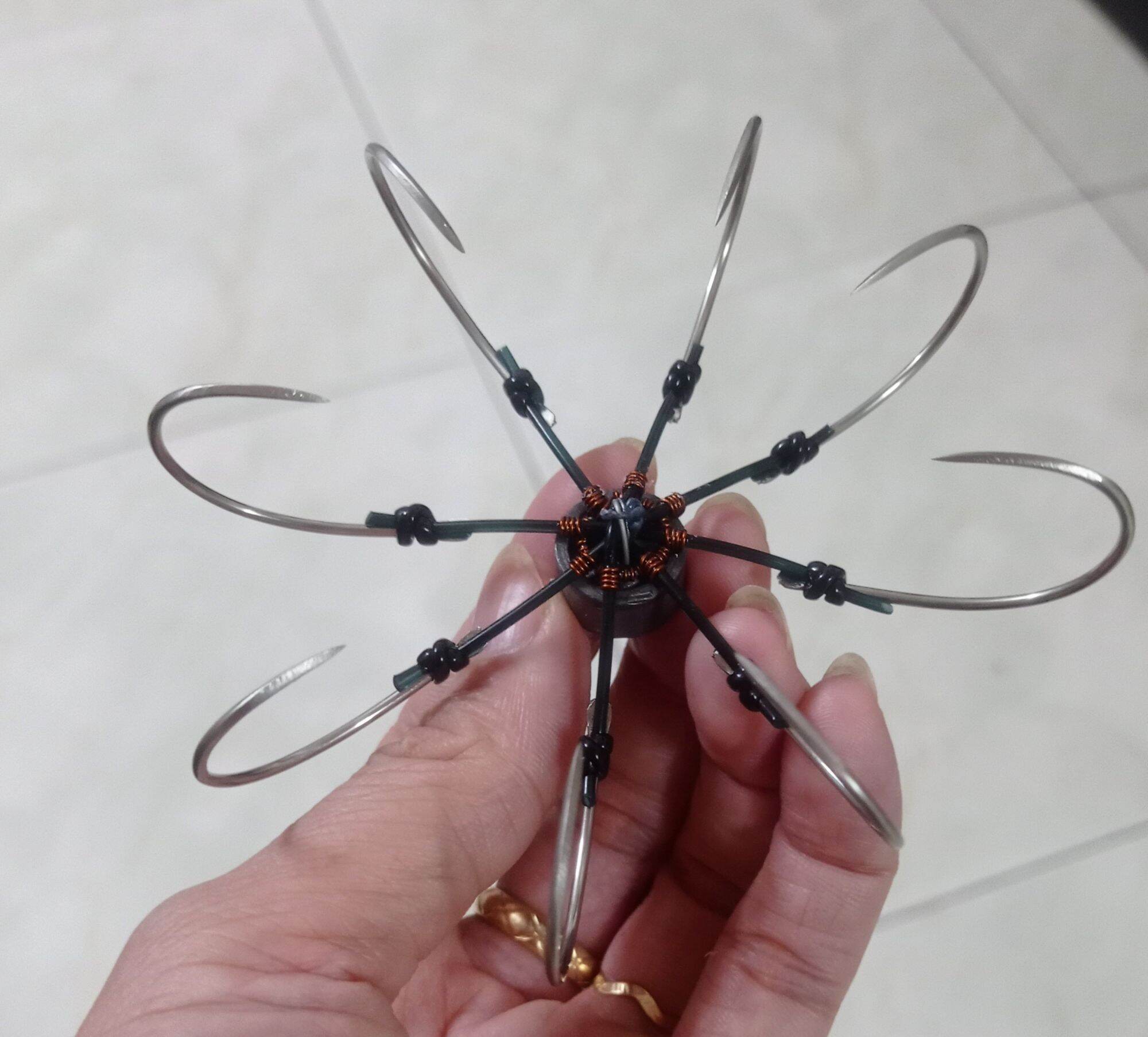 Lưỡi câu bát thép trắng câu biển số 14