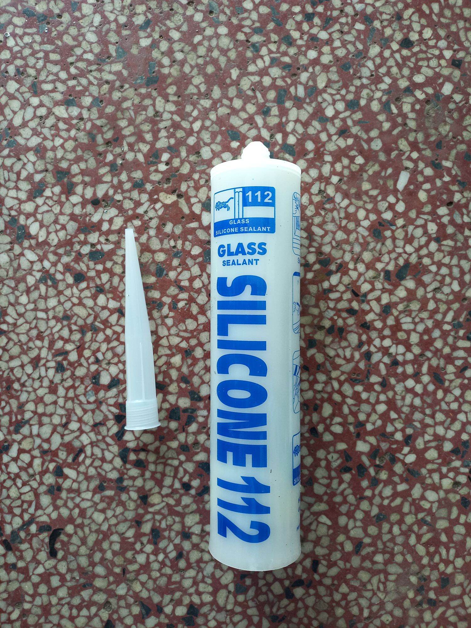 keo silicone dán kính, chống dột mái nhà...
