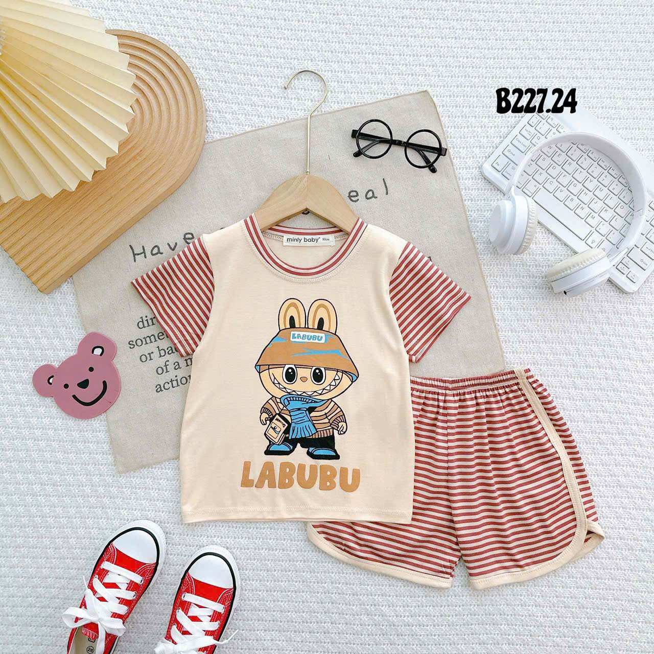 Short-Sleeved T-Shirt Set for Boys