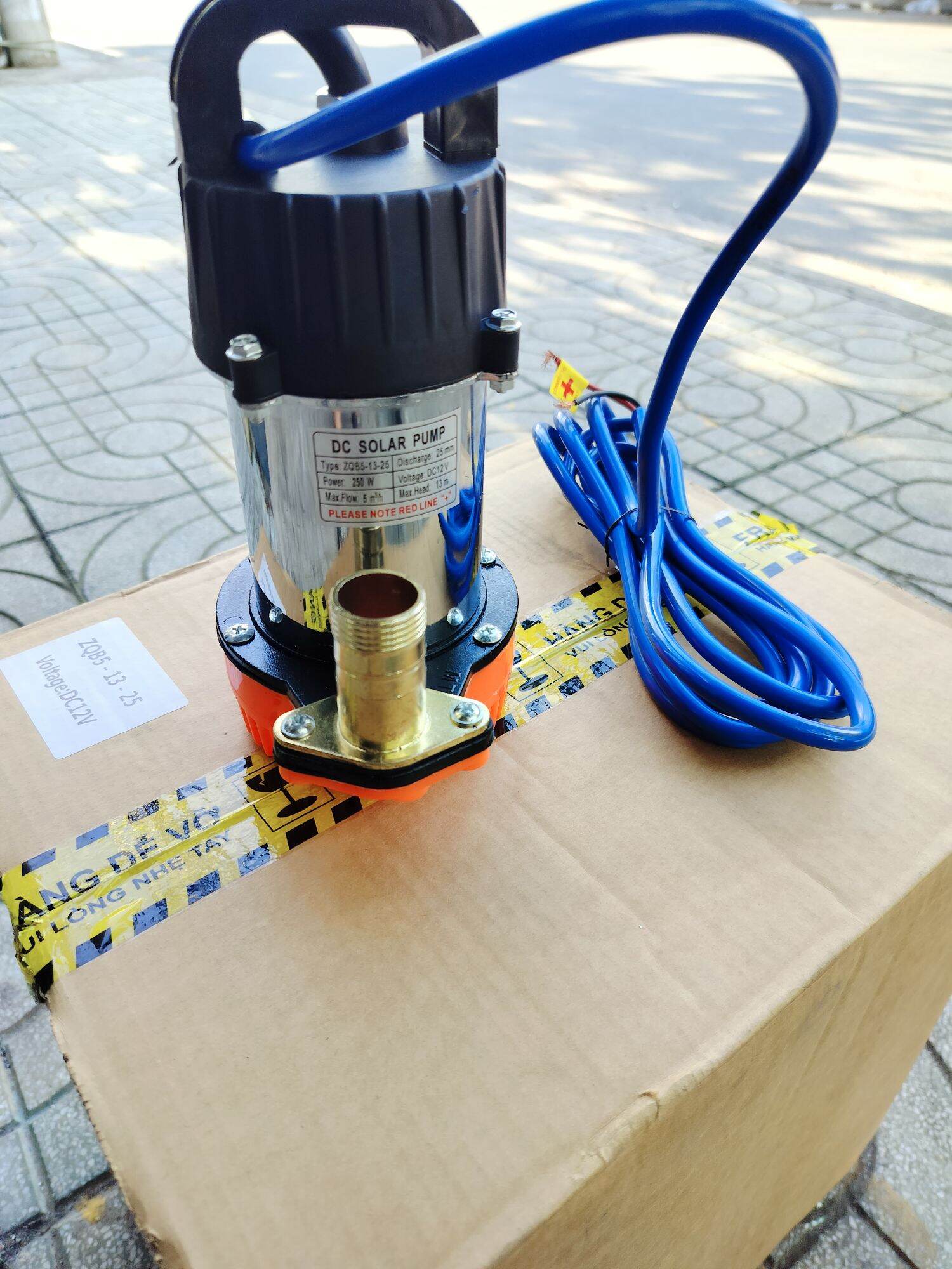 BƠM THẢ CHÌM 250W.CÁNH INOX.DC12V