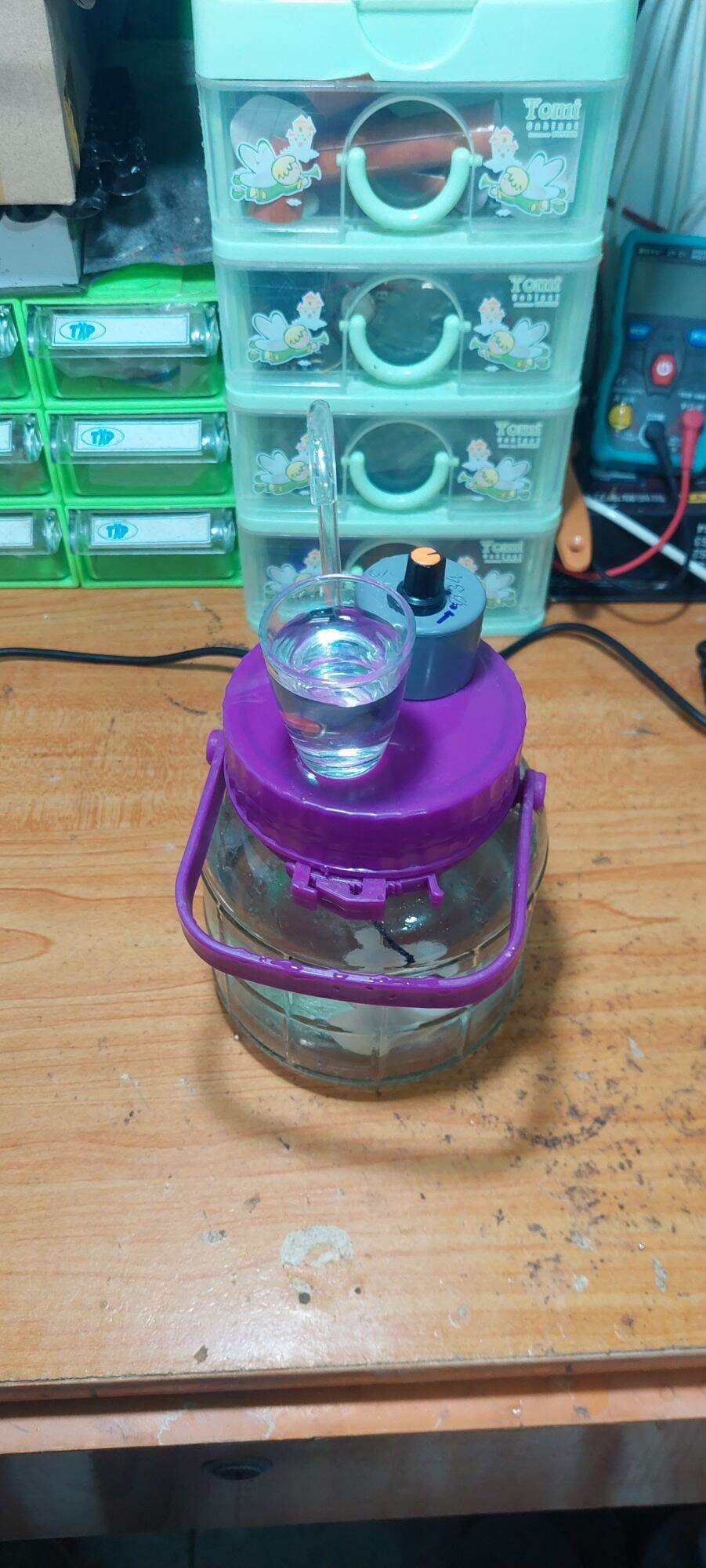 Bình rót rượu tự động thủy tinh 1 lít