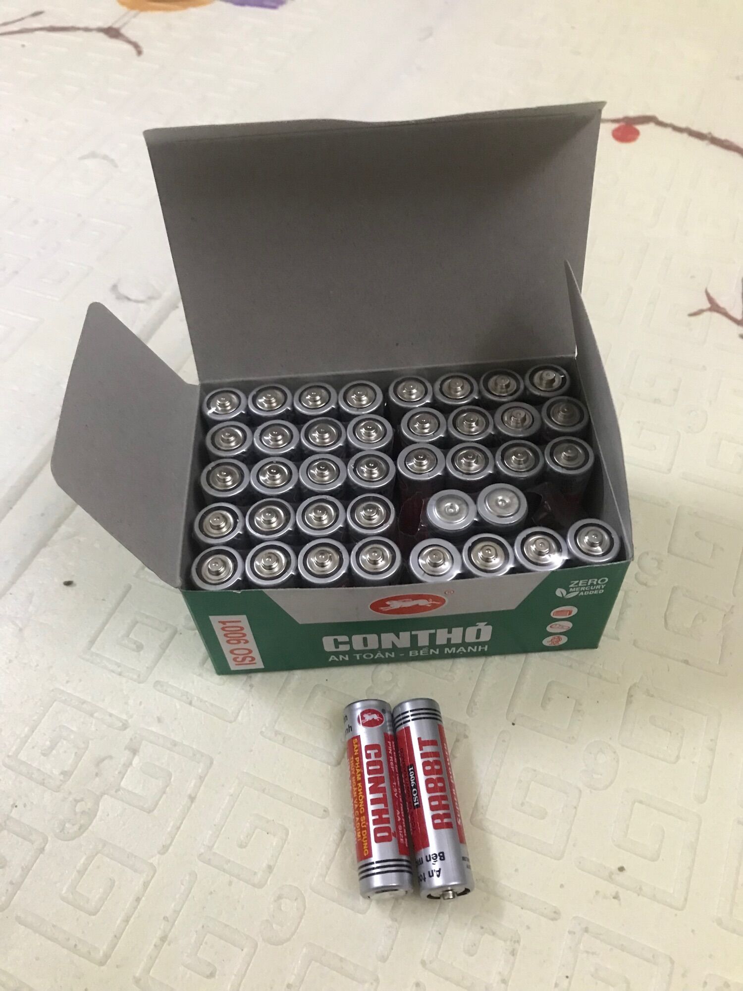Pin con thỏ AA ( combo gồm 2 viên pin )