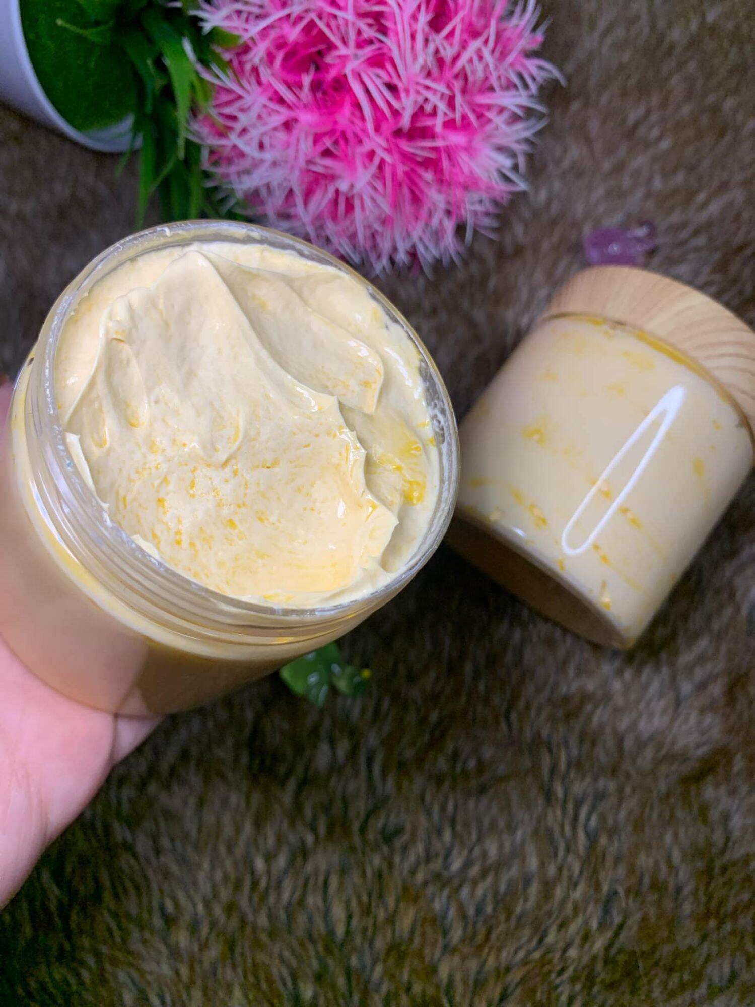 220g KEM BODY CỐT TỬA MỀM ( TẨY MẠNH ) dành cho da ngâm đen , chai lì
