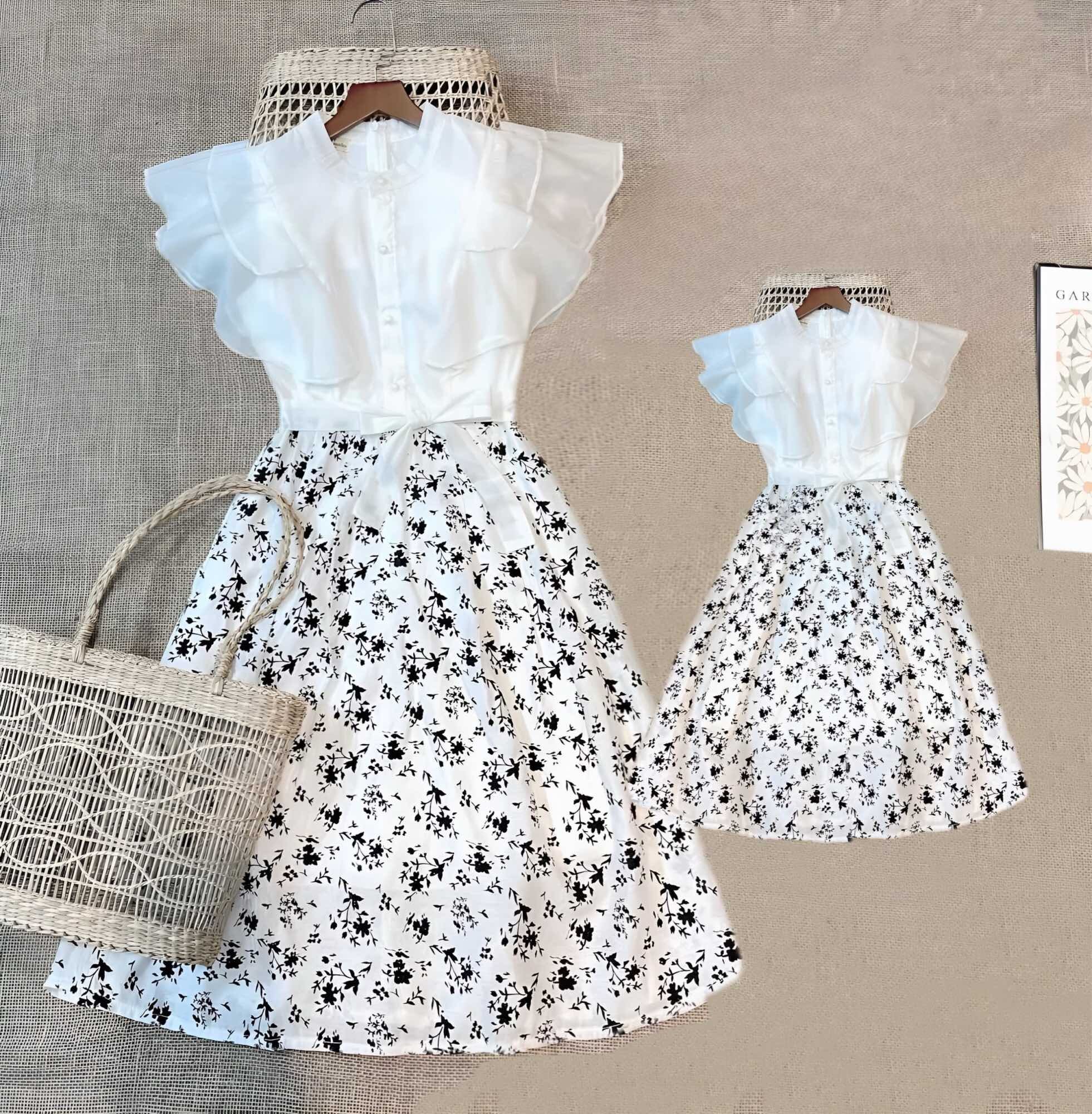 Đầm hoa nhí có size Mẹ & Bé (có bán lẻ mẹ hoặc bé)