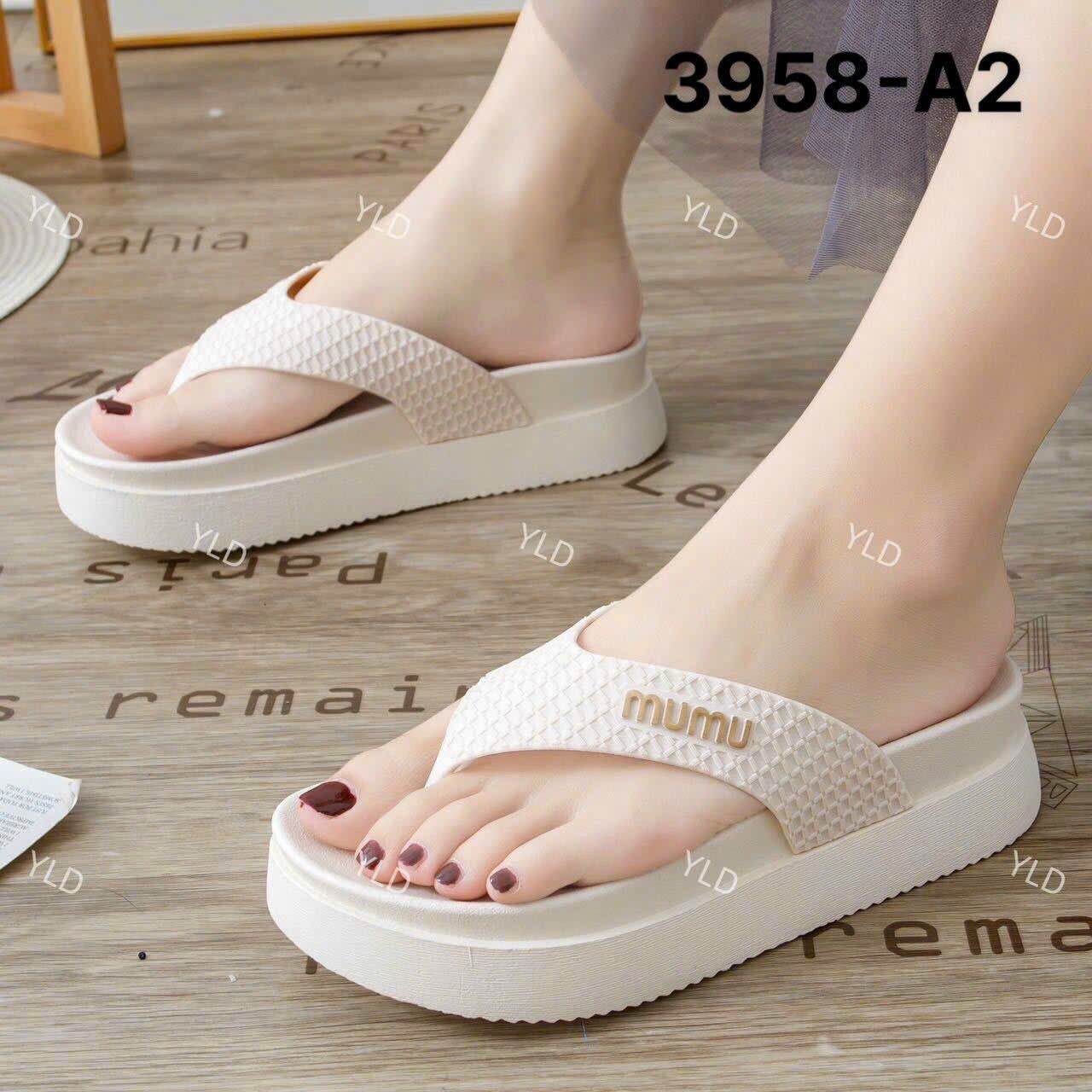 Dép kẹp xỏ ngón nữ thời trang mẫu mới