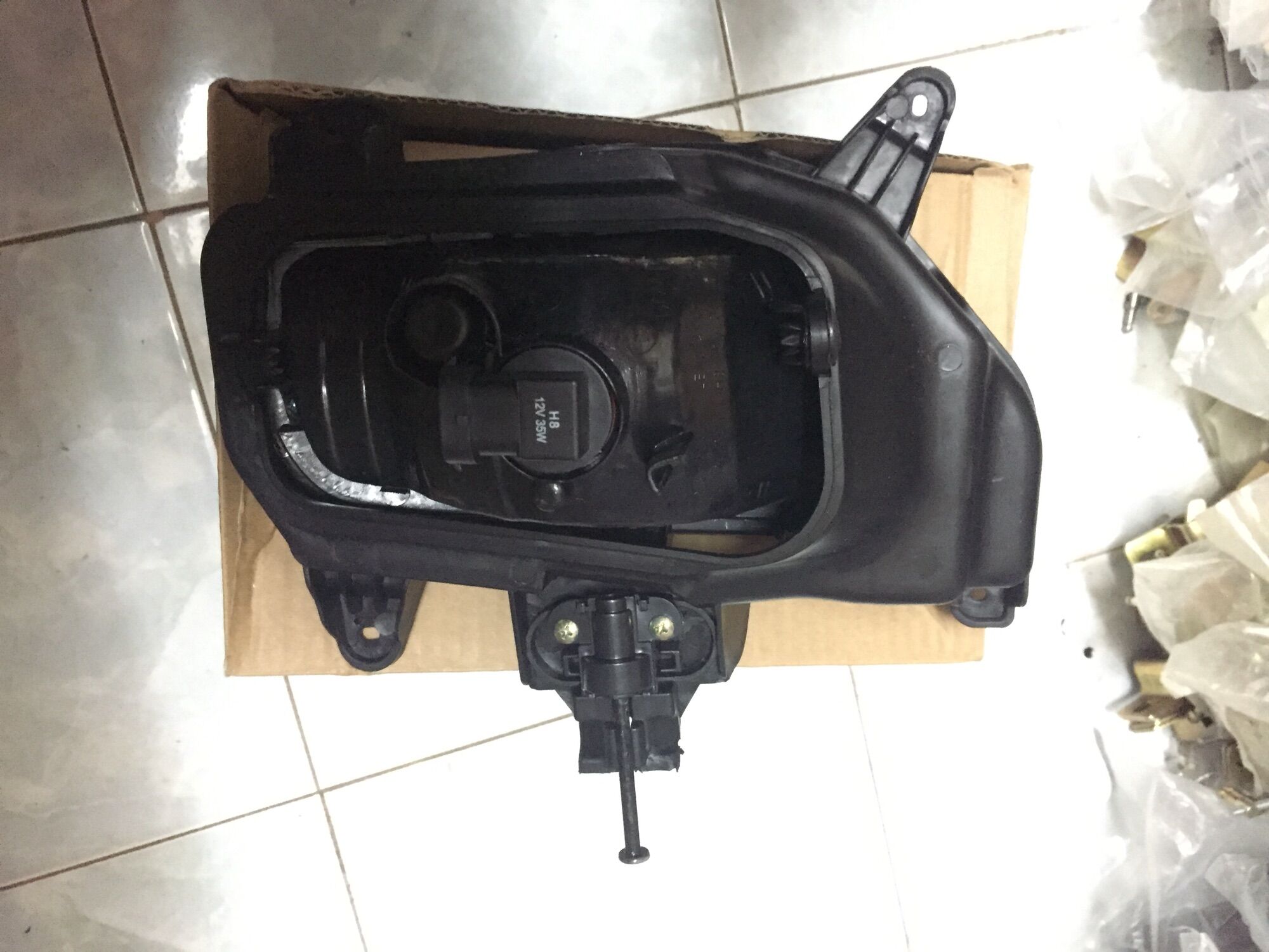 Đèn sương mù Đèn cản Đèn gầm H100 H150 Porter