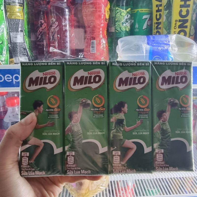 Thức uống lúa mạch uống liền Nestle Milo 180ml (1 Lốc /4 hộp)