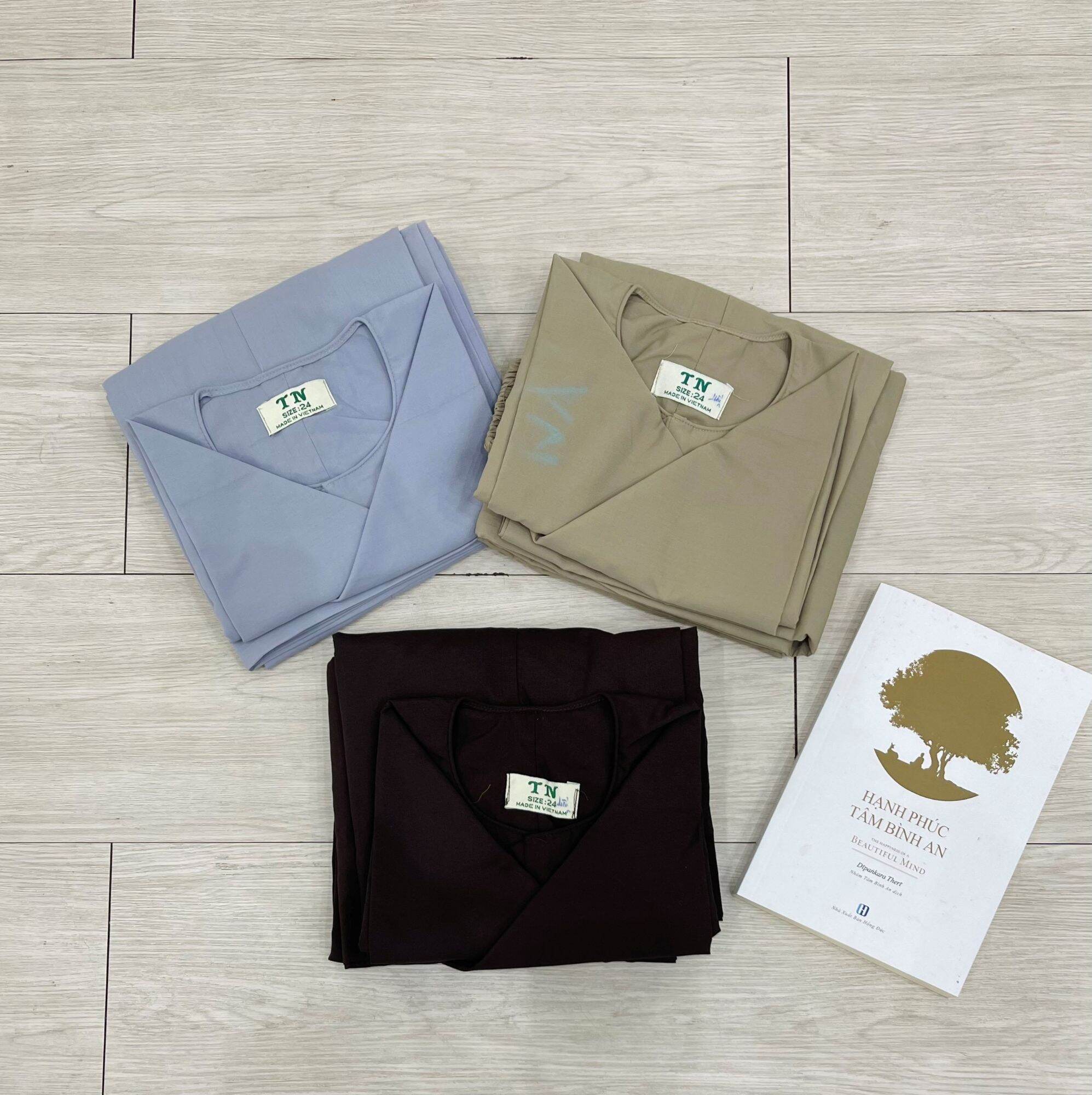 Bộ Vạt Khách Ni (Sư Cô) vải Kate đủ size