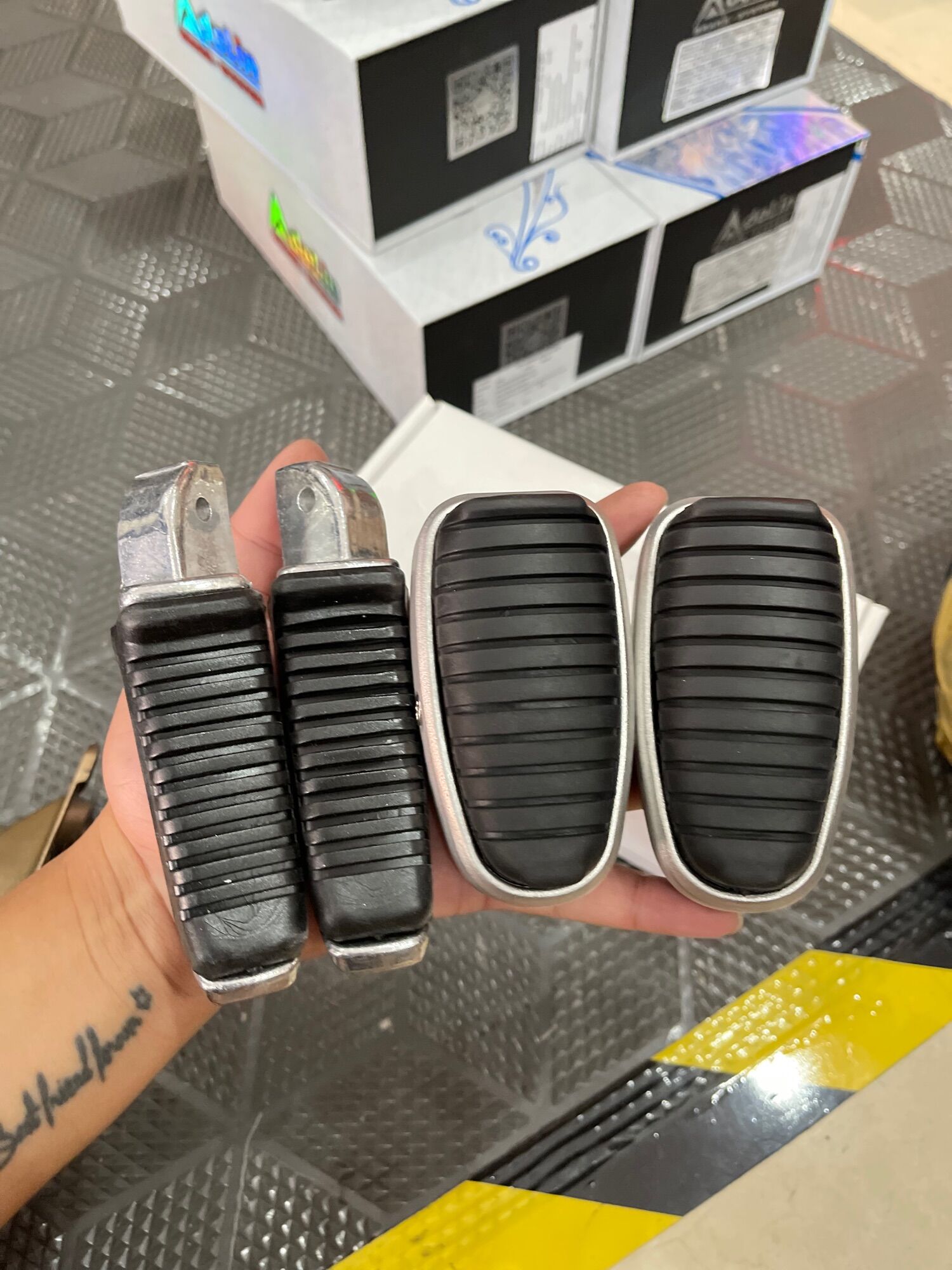 COMPO Gác Chân Trước Và Sau Cup 125 Fi Lắp Cho Wave Dream Cup Future