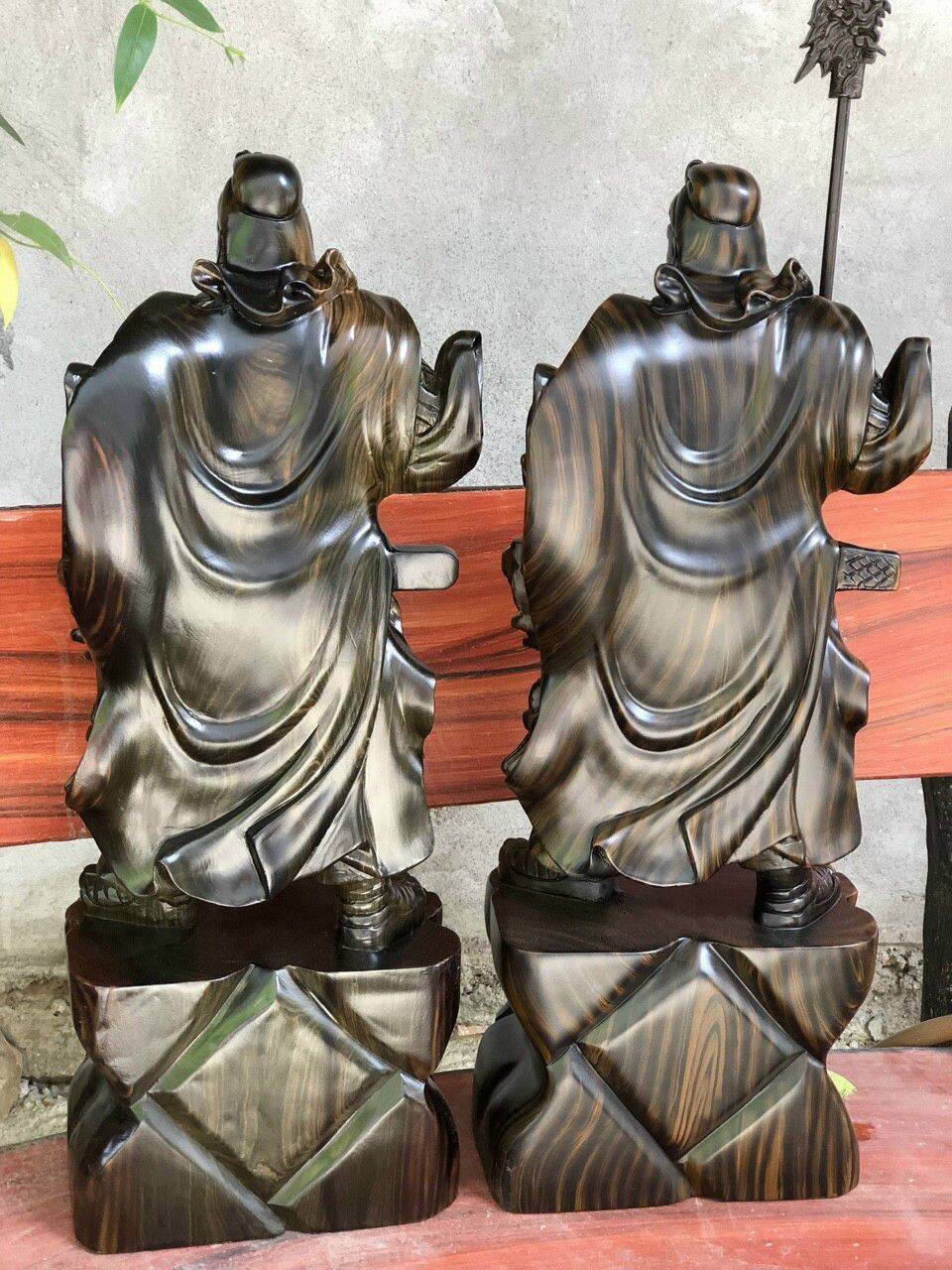Tượng quan công gỗ mun kt cao 30, 40cm
