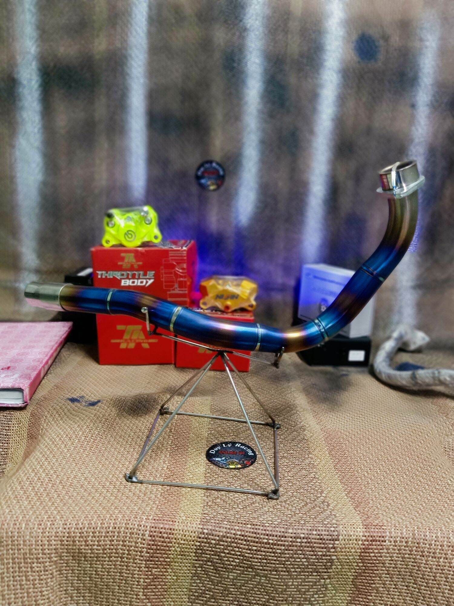 cổ Titan ex 155 vva