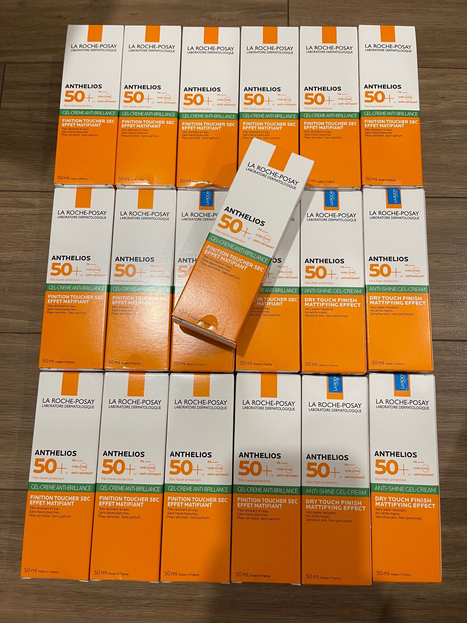 Kem chống nắng La Roche Posay Antishine hàng công ty có tem