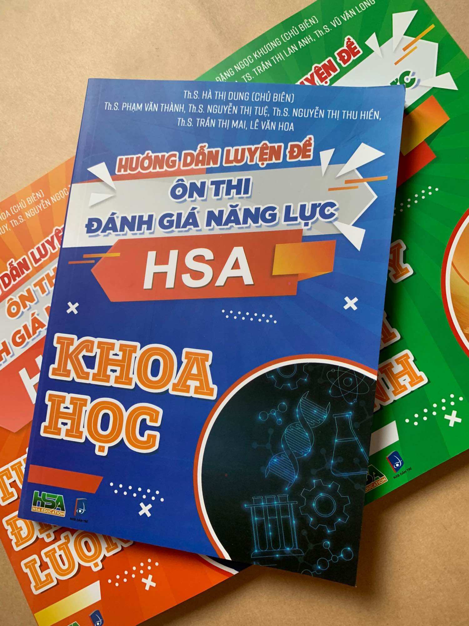 Sách - Hướng dẫn luyện đề – ôn thi Đánh giá năng lực - HSA Phần Khoa học