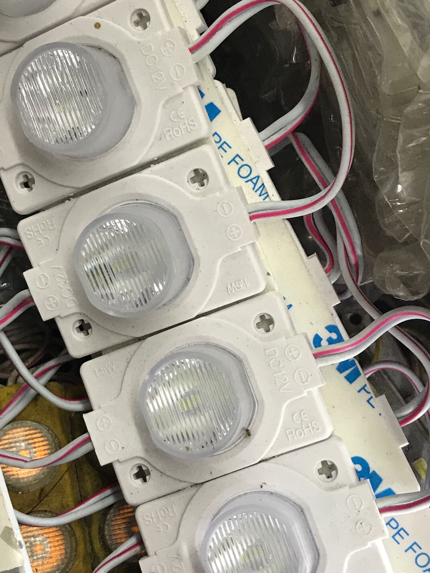 Đèn Led hắt mắt trâu điện 12v