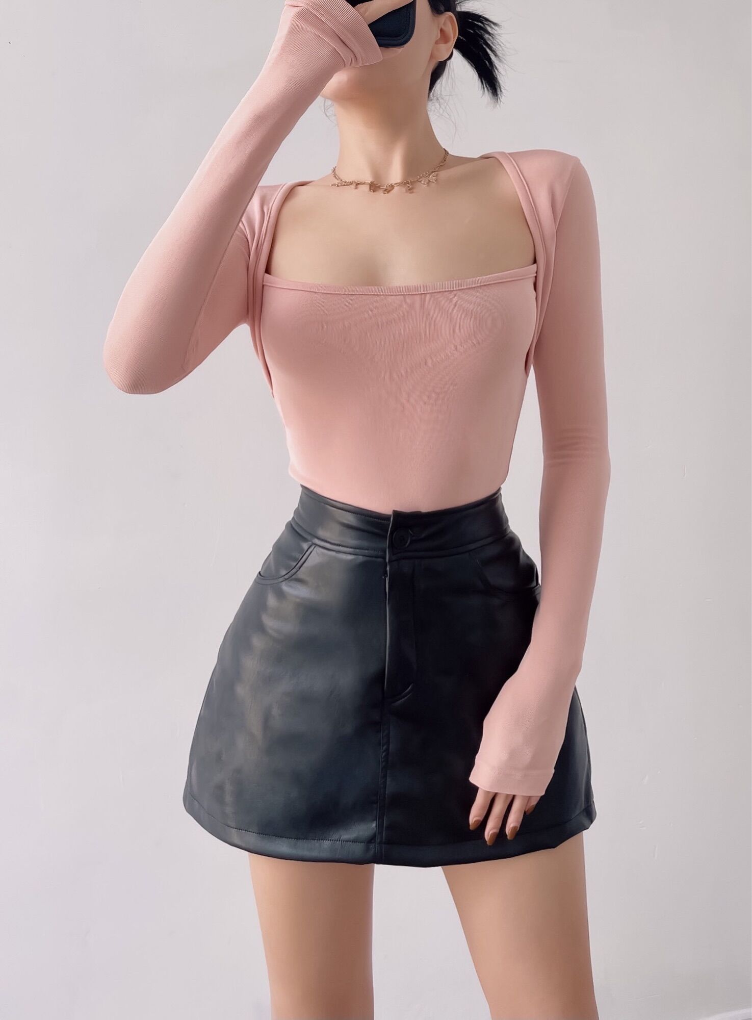 Chân váy ngắn da Sabina Leather Mini Skirt có quần bên trong NGOCCLOTHING nữ