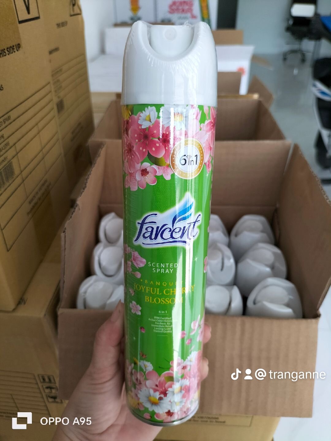 [XẢ KHO] Xịt Thơm phòng Farcent 320ml Hương Hoa Anh Đào