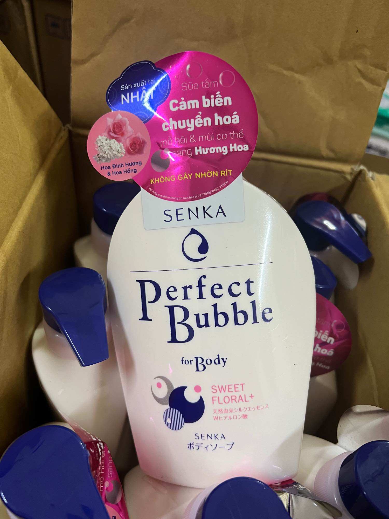 [ Hàng Nhật] Sữa Tắm dưỡng ẩm Senka Perfect Bubble 500ml