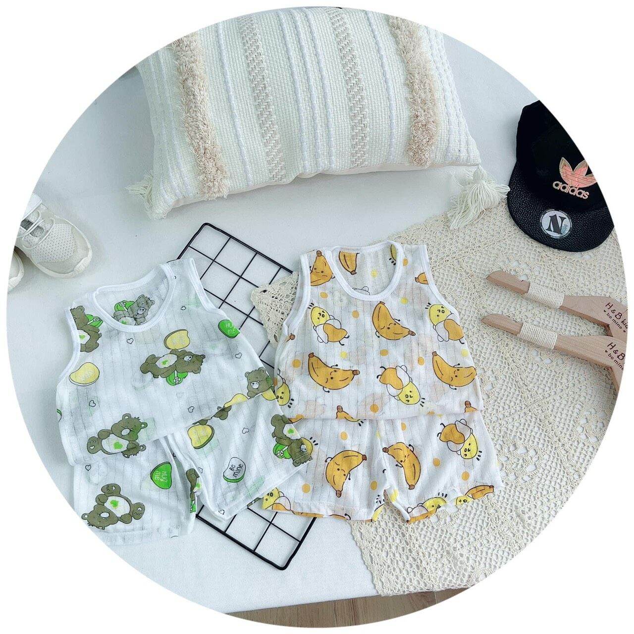 4 bộ ba lỗ cotton giấy cho bé trai bé gái từ 7-9kg