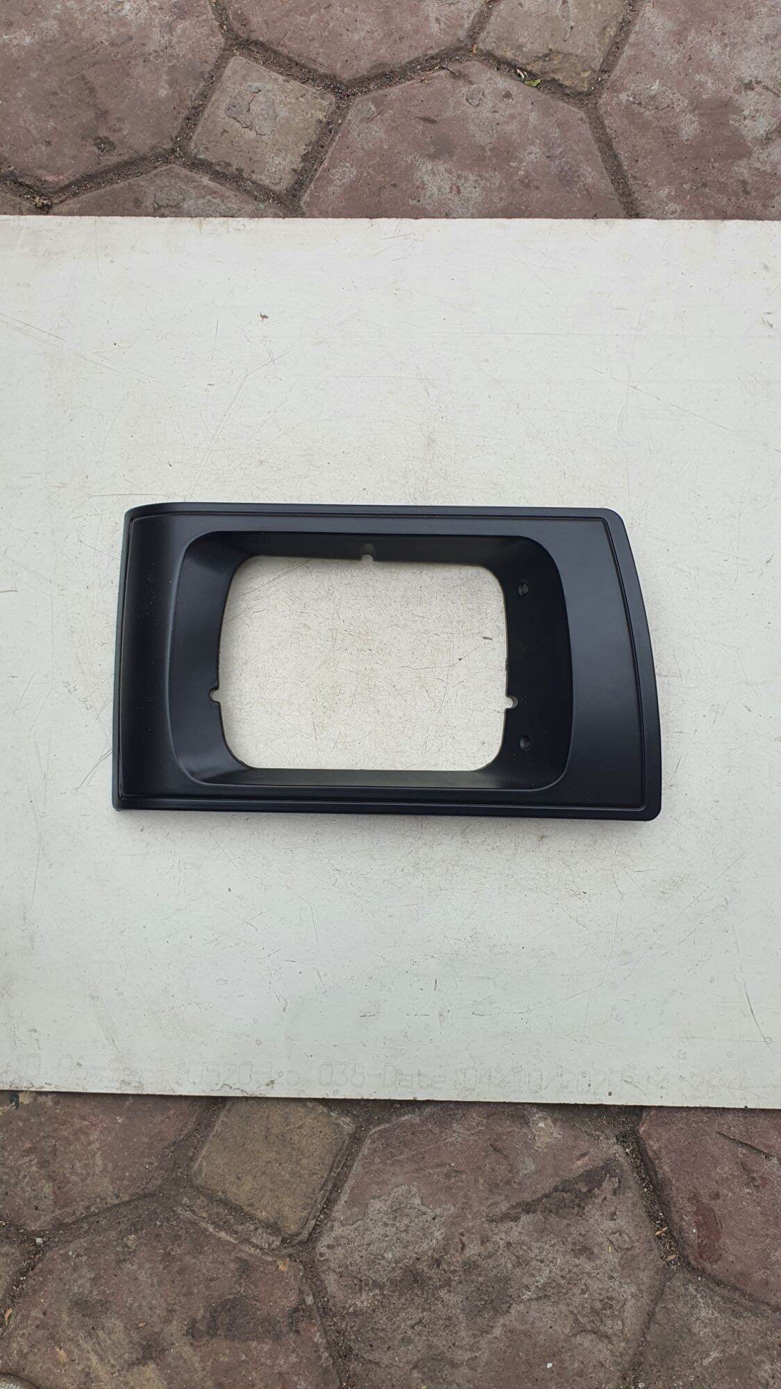 ỐP PHA ĐÈN Ô TÔ TẢI SUZUKI 5 TẠ ( giá 1 cái)