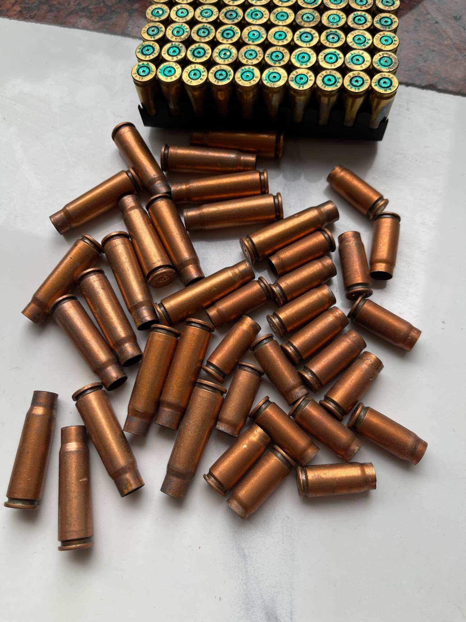 Combo gồm 60 vien phấn (60a47