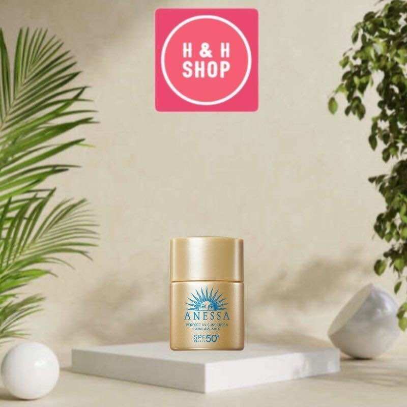Sữa chống nắng Anessa Perfect UV Sunscreen Skincare Milk