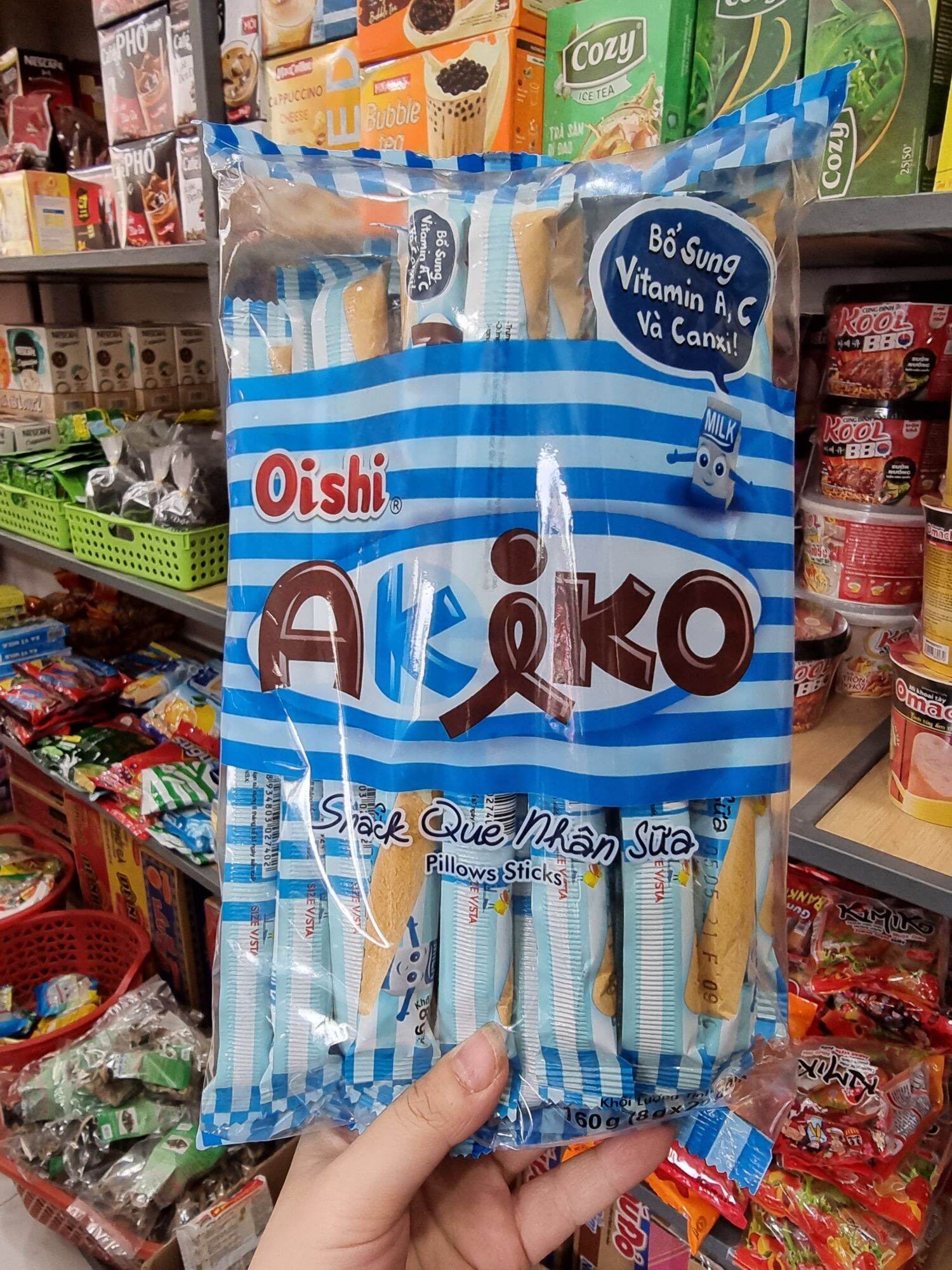 Gói Snack que Akiko Oishi nhân sữa