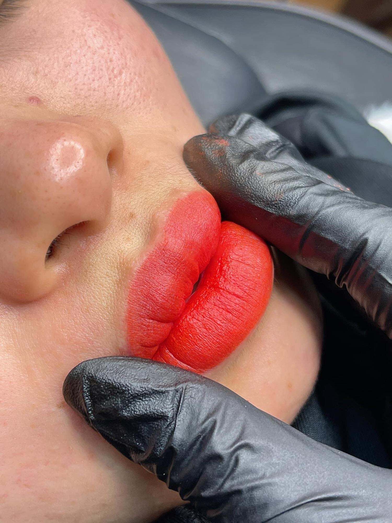 Găng Tay Y Tế Đen Ko Bột Size M [ hộp 100 chiếc ]