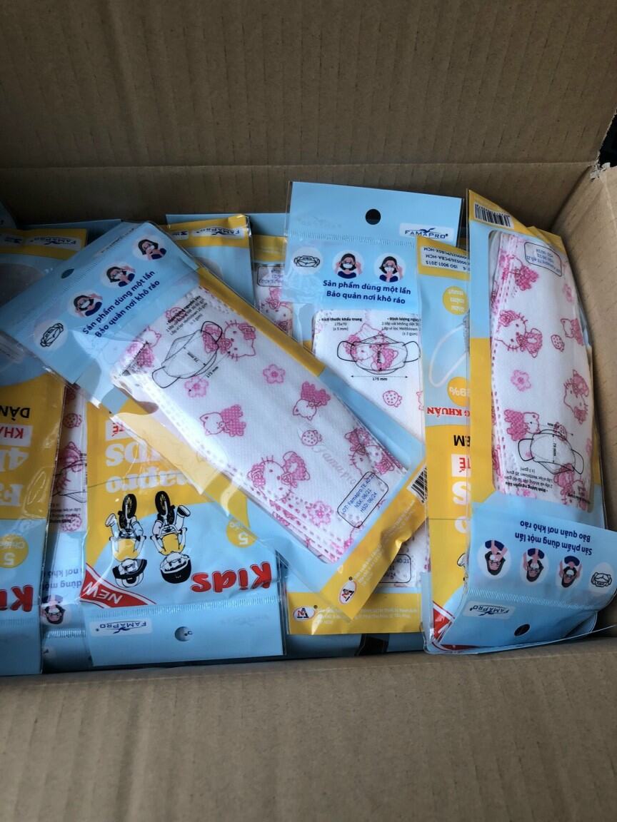 Thùng 300 cái khẩu trang 4D Kf94 cho bé 6 đến 12 tuổi, khẩu trang y tế trẻ em 4 lớp kháng khuẩn