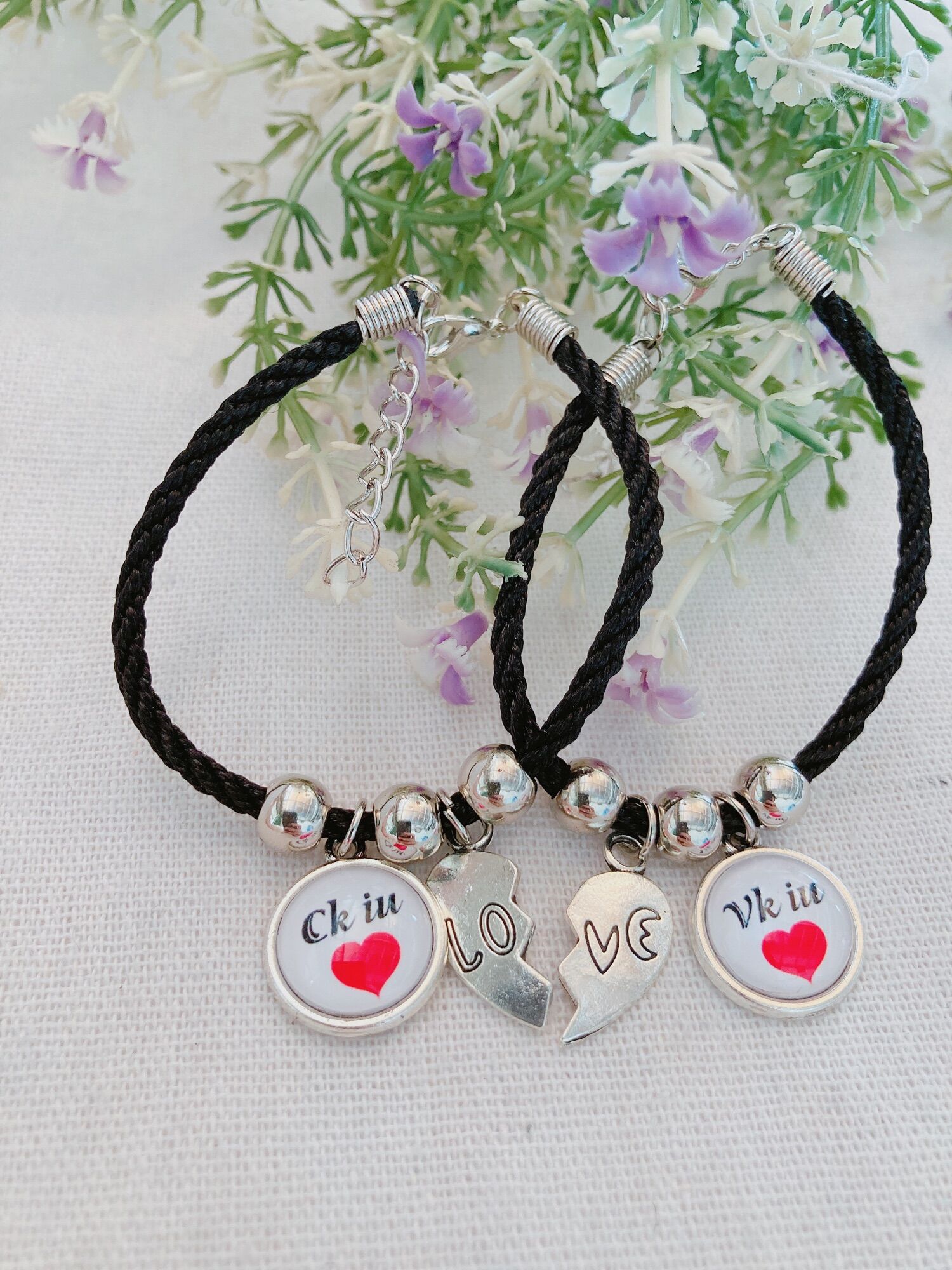 Vòng tay cặp đôi tình yêu nửa mảnh ghép chữ Love đa dạng mẫu mã, chất lượng đảm bảo và cam kết hàng đúng mô tả