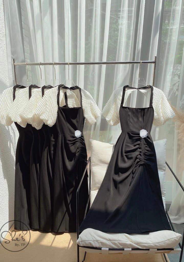 đầm D70 xẻ tà rút dây